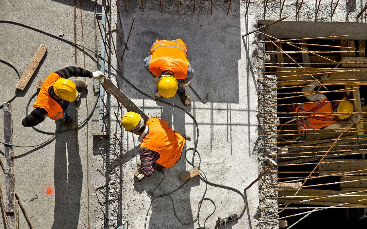 LAS COTIZACIONES PREVISIONALES A LAS CUALES ESTÁN AFECTOS LOS TRABAJADORES EXTRANJEROS